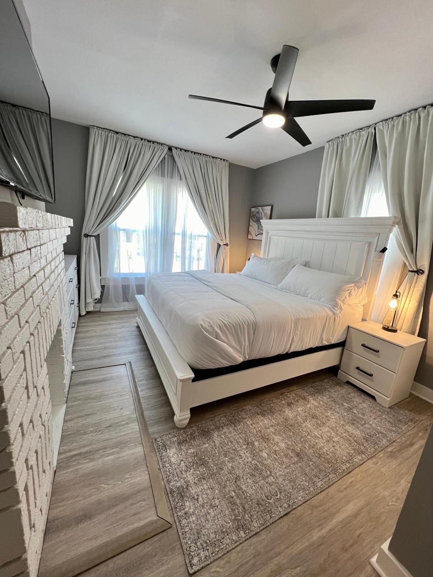 Charming 2Br 2Ba 10 Min Dt Airport By Lsp Homes Atlanta Exterior photo
